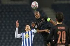 Fernandinho Reacts on Twitter to Manchester City Draw With FC Porto