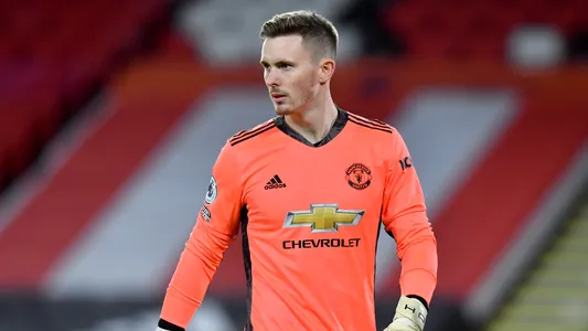 Manchester United's goalkeeper Dean Henderson
