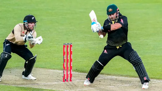 Finch Sets Australian Record