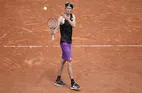 Alexander Zverev Takes Down Roman Safiullin to Reach the Third Level in French Open