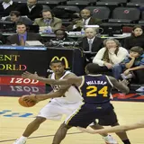 Derrick Favors