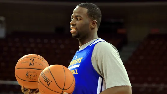 Draymond Green takes part in a training session for a 2013-2014 NBA preseason game against Los Angeles Lakers in Beijing, China, 14 October 2013 — Photo by ChinaImages