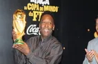 Tributes Pour in for Football Legend Pelé