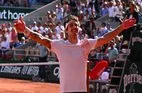 Seyboth Wild Upsets Medvedev at Roland Garros on His Debut