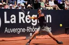 Francisco Cerundolo Reaches First Career Semifinal on Grass in Eastbourne