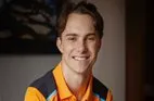 Oscar Piastri Signs Multi-Year Contract Extension with McLaren