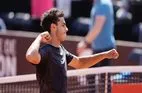 Francisco Cerundolo Survives Monfils Scare to Reach R2 in Paris