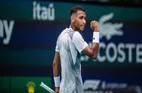 Felix Auger-Aliassime Edges Walton, Sets Zverev Clash in Miami