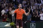 Humbert Upsets Alcaraz in Paris-Bercy, Reaches QFs on Home Soil