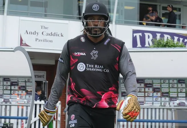 Victorians crush Titans, Riders edge out Sixers