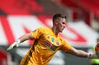 Report: Manchester United in Talks with Dean Henderson over New Deal