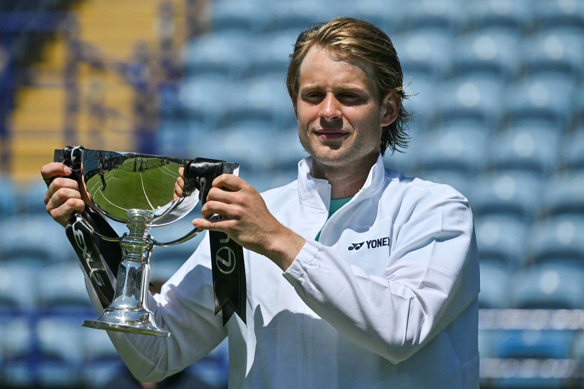 Zizou Bergs holding the Lexus Eastbourne Open title at the Devonshire Park, UK. June 28, 2026. Photo credit: LTA.